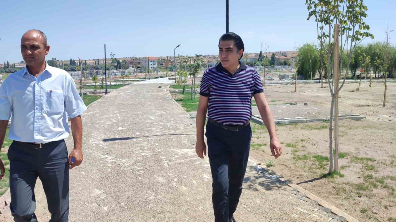 Başkan Çiftçi, Millet Bahçesi yapımı çalışmalarını inceledi