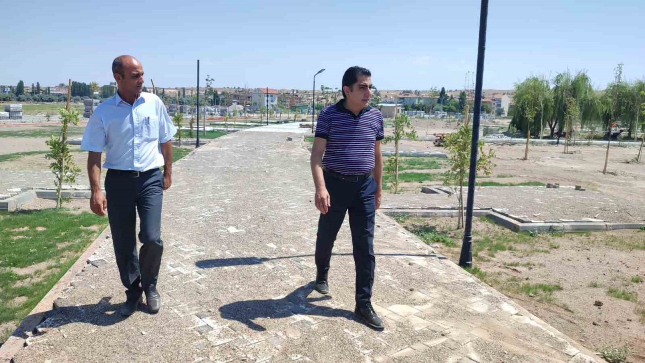 Başkan Çiftçi, Millet Bahçesi yapımı çalışmalarını inceledi
