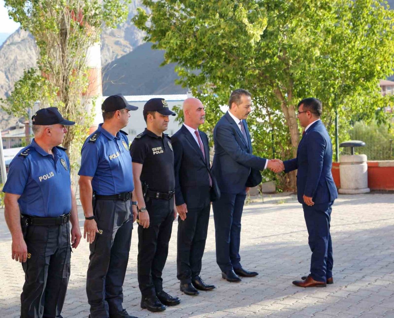 Hakkari Emniyet Müdürü Yılmaz görevine başladı