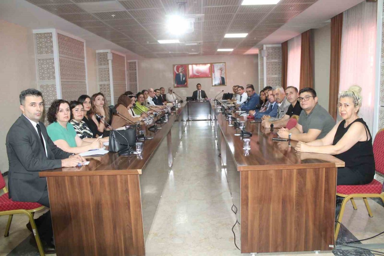 Hakkari’de "Kadına Yönelik Şiddetle Mücadele” toplantısı yapıldı