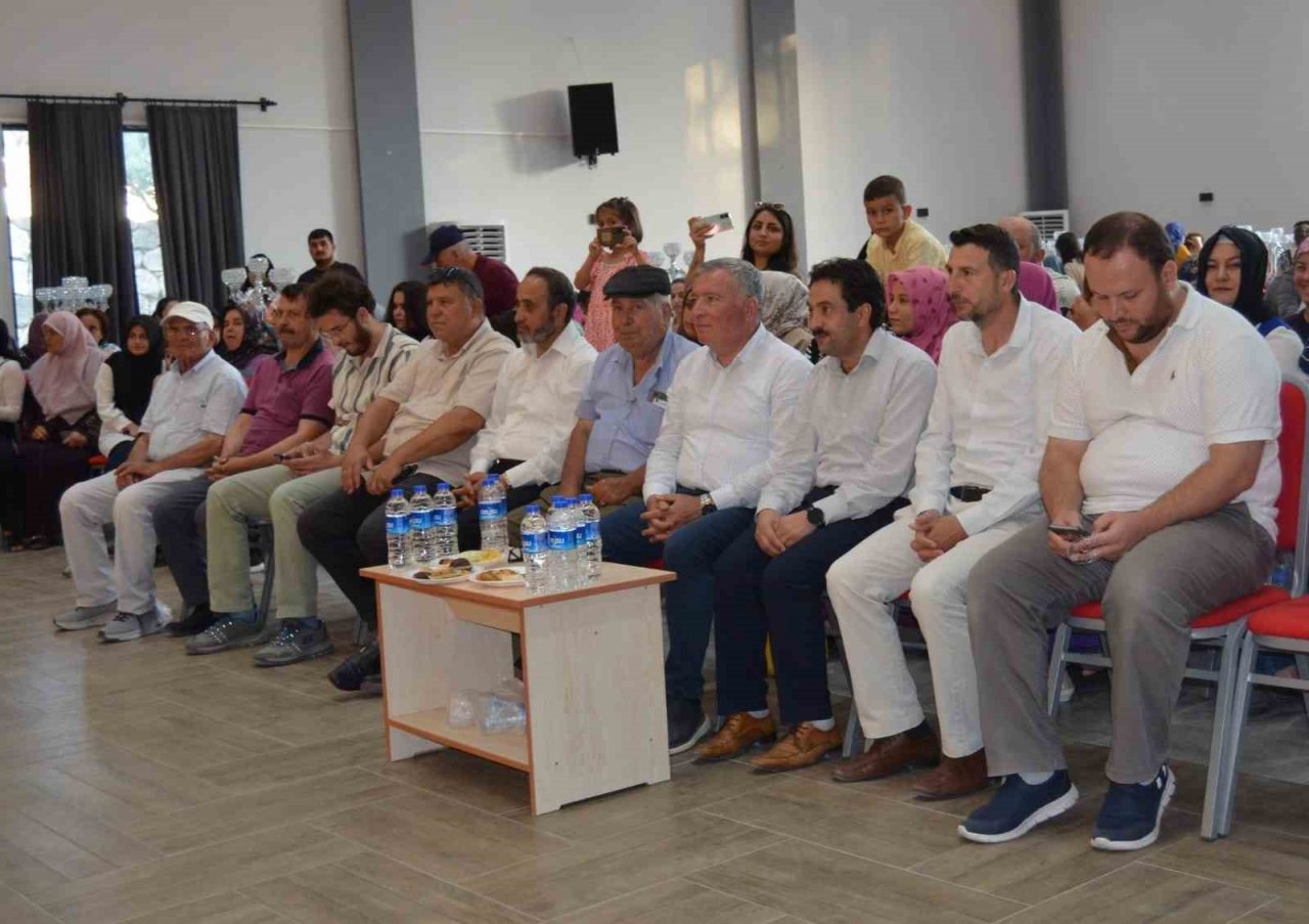 Başkan Kepenek, Kaklık’ta Kur’an okuma bayramına katıldı