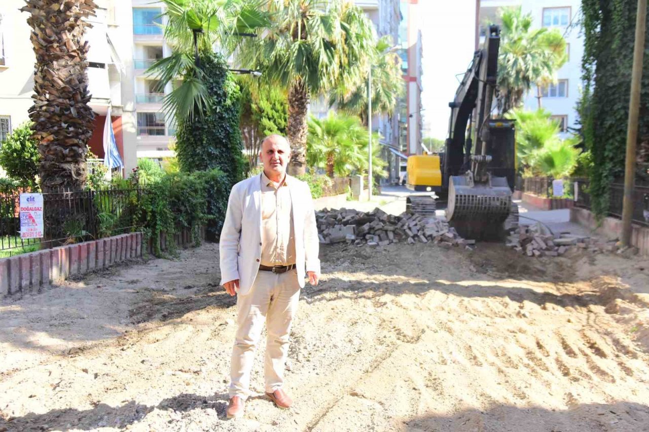 İncirliova Belediyesi’nin yol hamlesi sürüyor