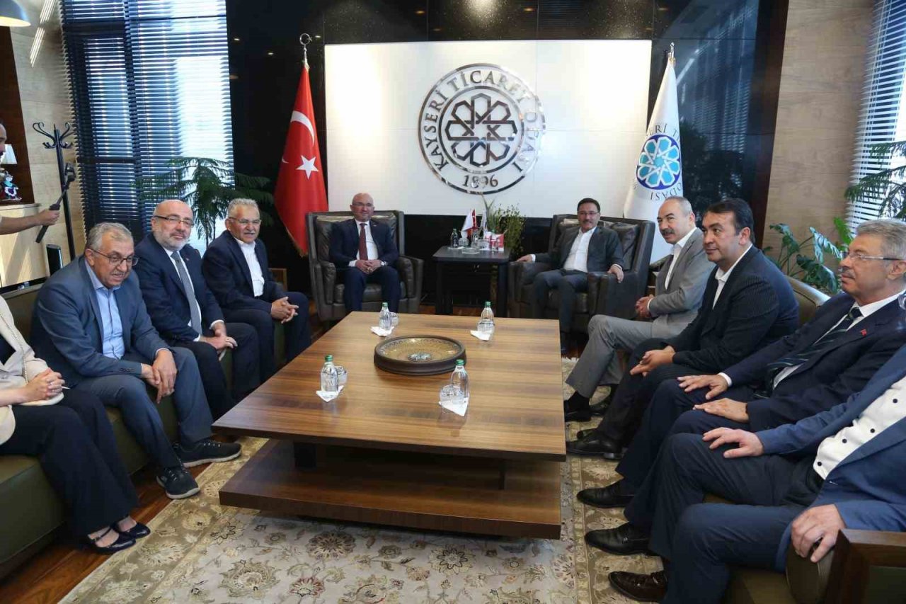 Başkan Büyükkılıç, Vali Çiçek ile TSE-Sektör Buluşmaları Toplantısı’na katıldı