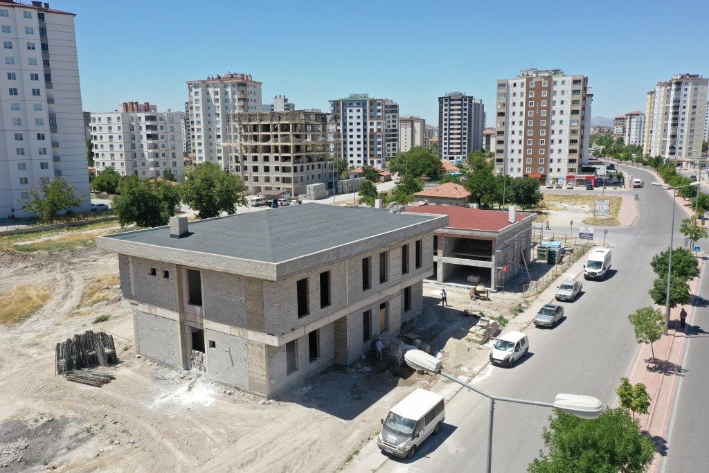 Başkan Çolakbayrakdar: “Dev sağlık yatırımlarını hayata geçiriyoruz”