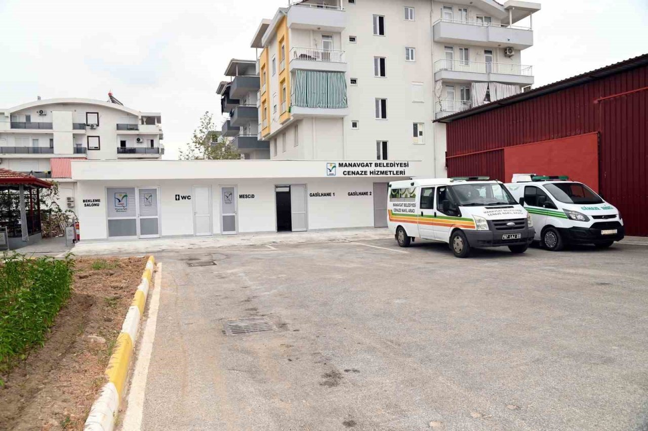 Manavgat Belediyesi cenaze işleri şantiyesi yenilendi