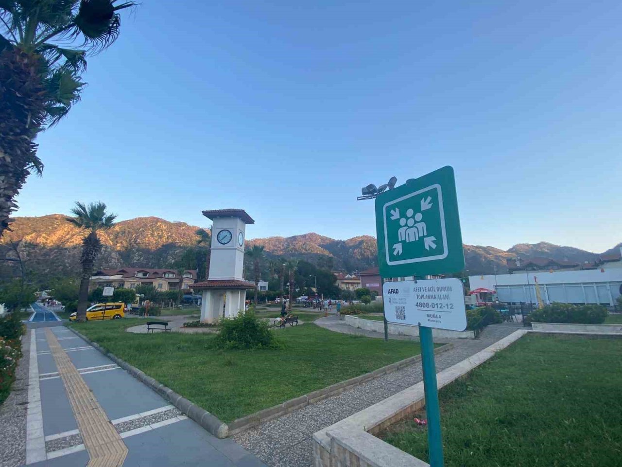 Projenin yerini beğenmeyen mahalle sakinleri imza kampanyası başlattı