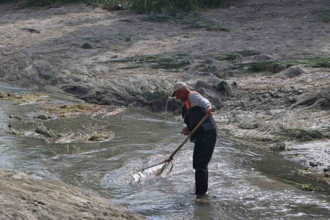 Sakarbaşı’nda temizlik çalışmaları