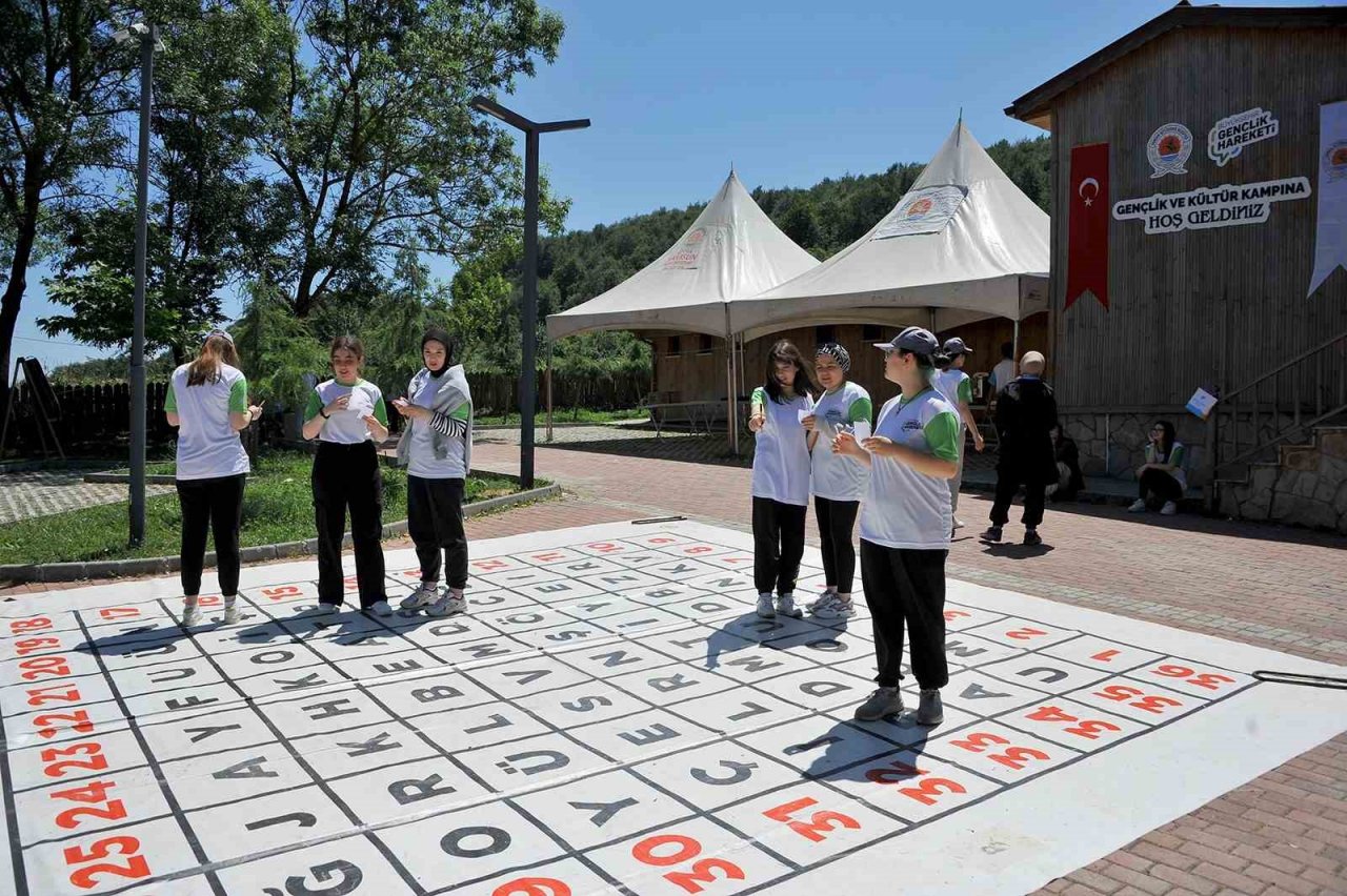 ‘Gençlik ve Kültür Kampları’na büyük ilgi