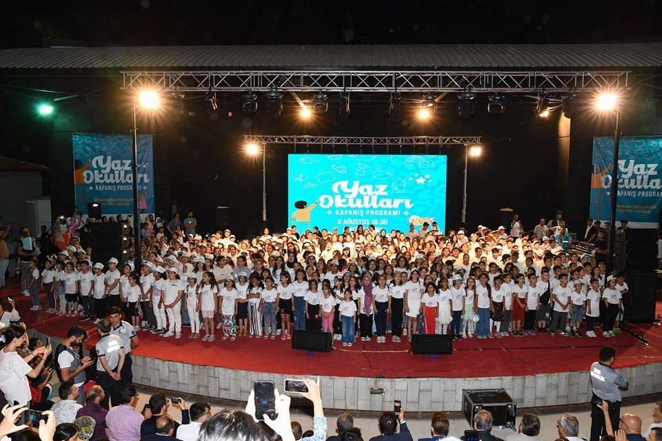 Uşak’ta yaz okulu renkli görüntülerle sona erdi