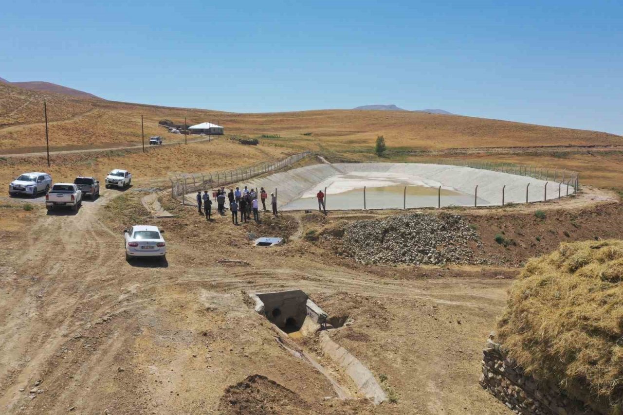 Kuraklığın yaşandığı Akbulut Mahallesi’ne can suyu