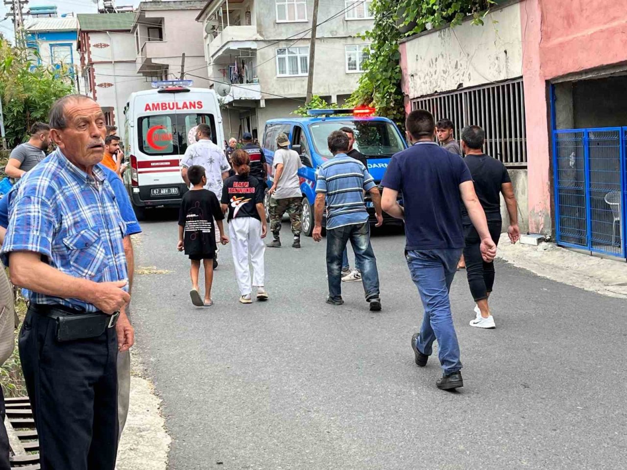 Zonguldak’ta husumetli iki aile arasında silahlı kavga: 2 yaralı