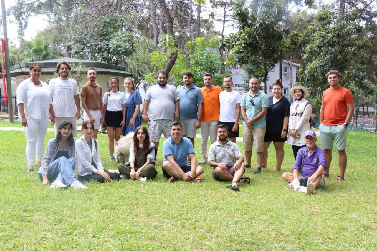 ‘Yeni Ufuklar İçin Bir araya Gelelim’ çalıştatında küresel ısınma ve iklim değişkliği konuşuldu