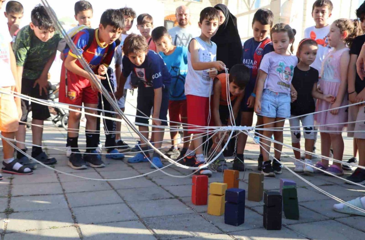 Yaz Kur’an kursuna gelen çocuklara farkındalık etkinliği