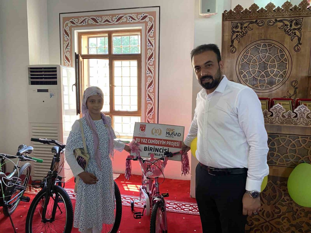 ‘Bu Yaz Camideyim’ projesinde derece yapan öğrenciler ödüllendirildi