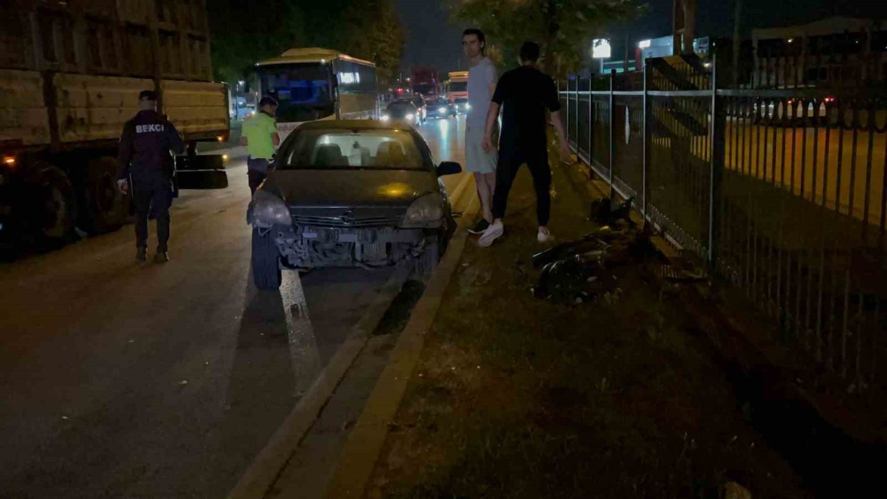 Makas atan araç takla attı: 5 yaralı