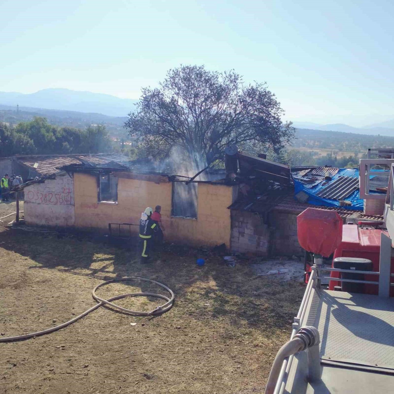 İtfaiye ekipleri yangından yangına koştu