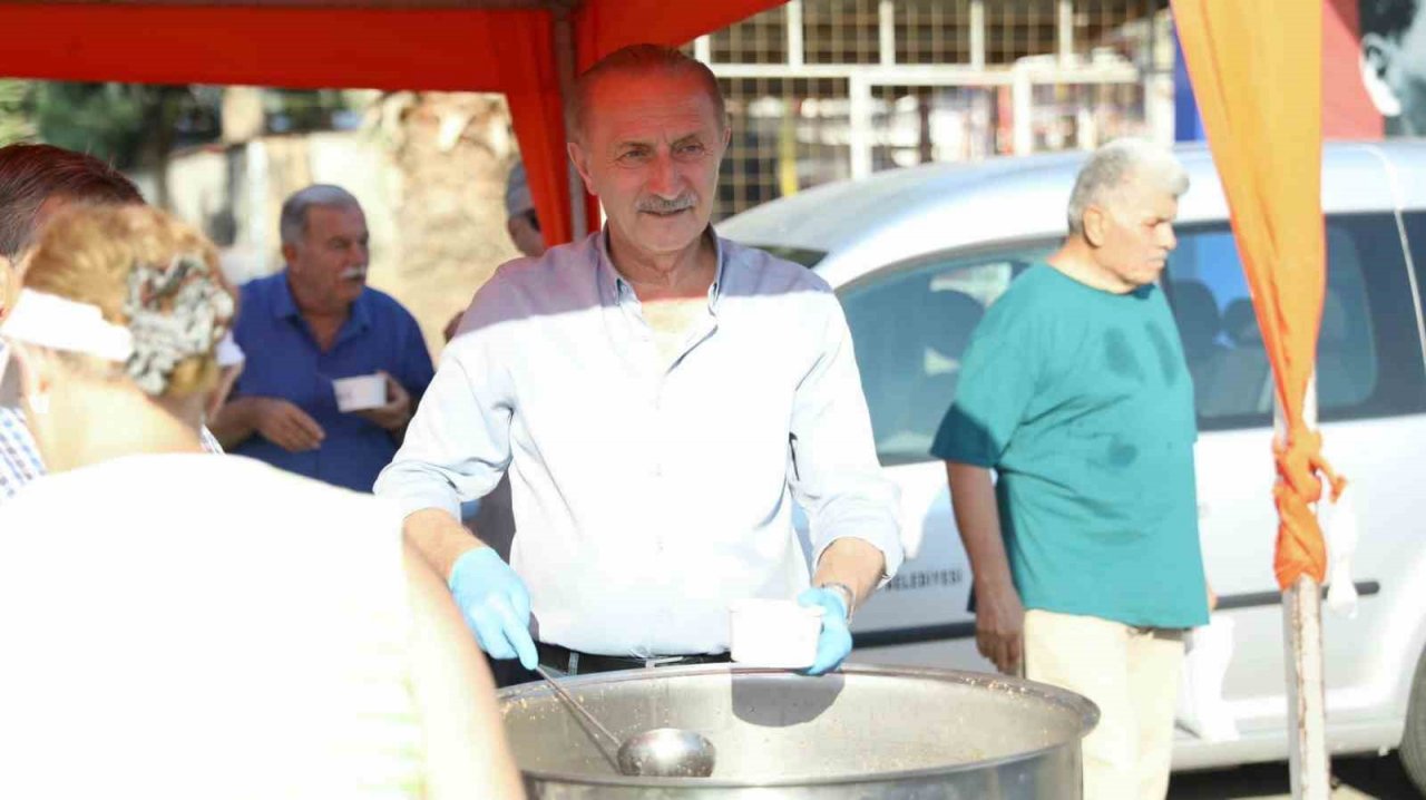 Didim Belediyesi’nden Akbük’te aşure hayrı