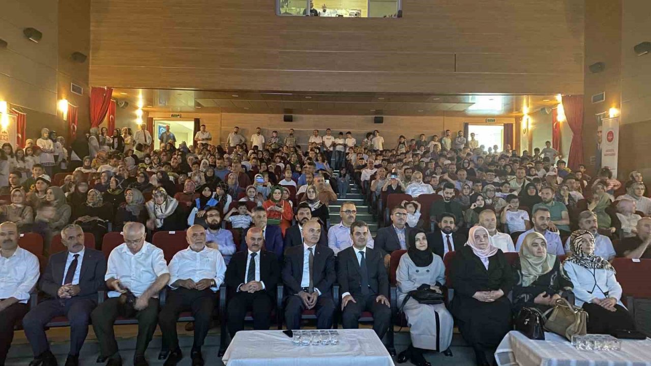 Yaz Kur’an kurslarına 2,5 milyon öğrenci katıldı