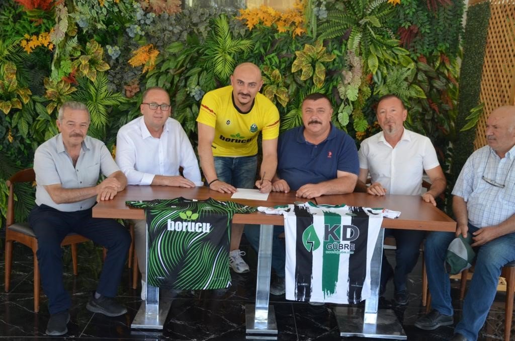 Beylikovaspor’dan transfer şovu