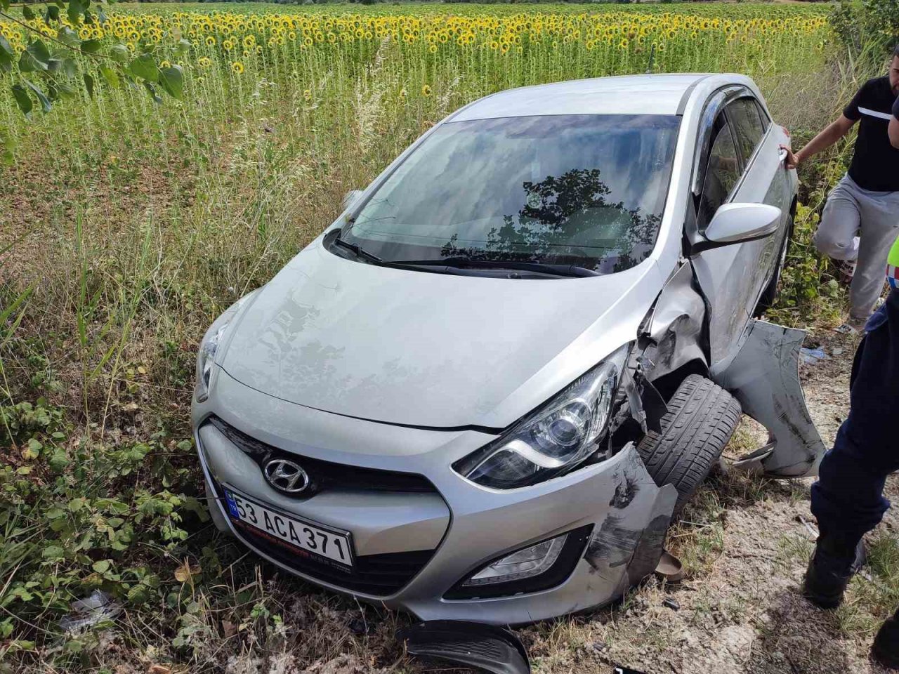 Keşan’da zincirleme trafik kazasında 4 kişi yaralandı