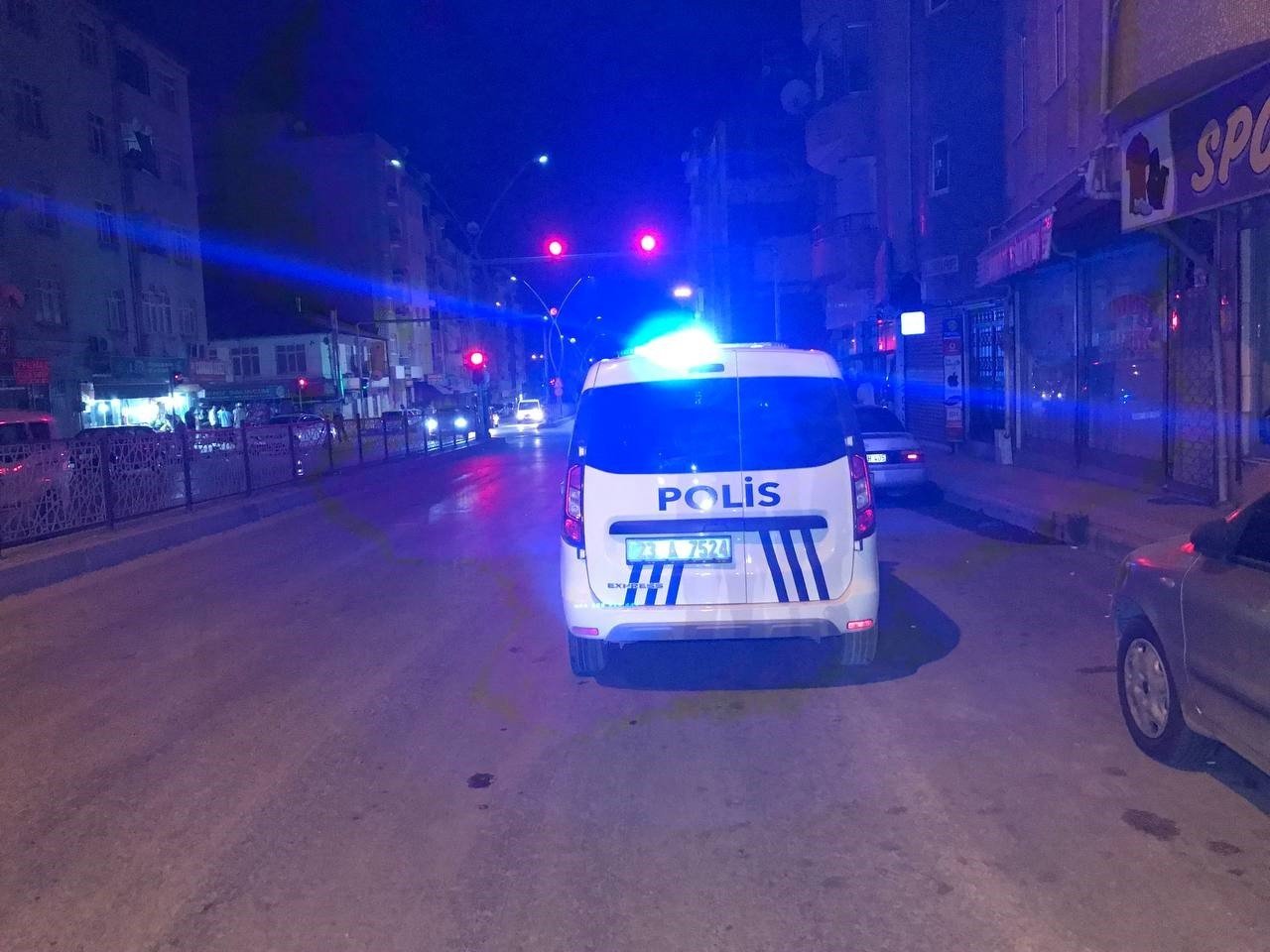 Elazığ’da çay ocağına silahlı saldırı: 6 yaralı