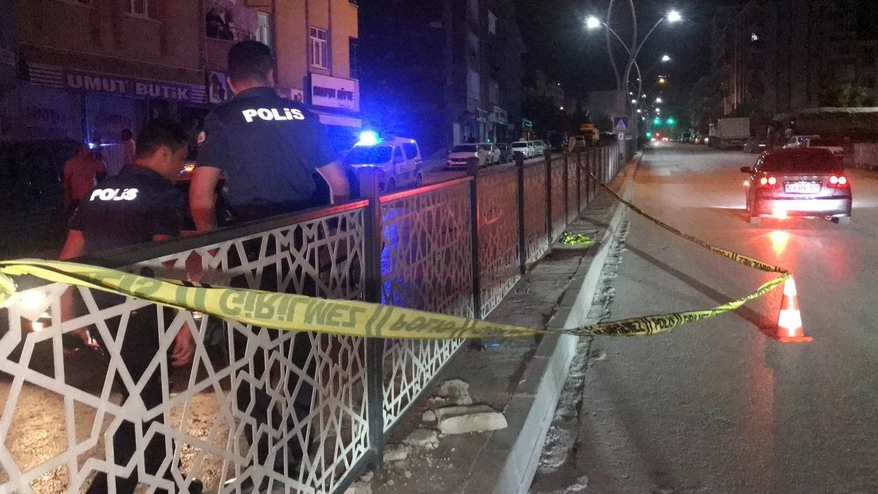 Elazığ’da çay ocağına silahlı saldırı: 6 yaralı