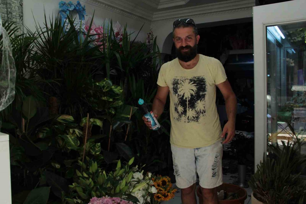 Sıcaklardan çiçekleri koruma yöntemleri