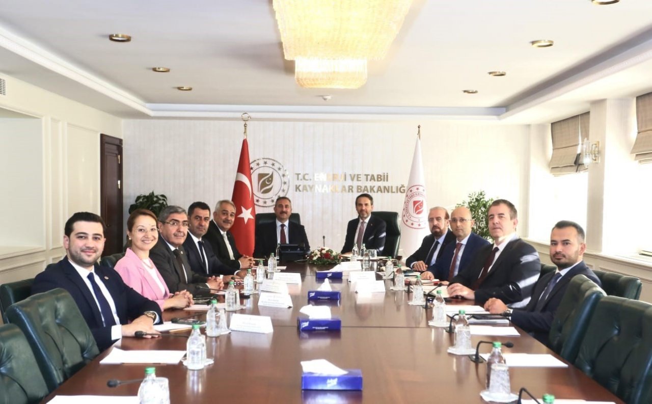 İl Başkanı Çetin “Önceliğimiz deprem bölgesi ile Şehir hastanesi”