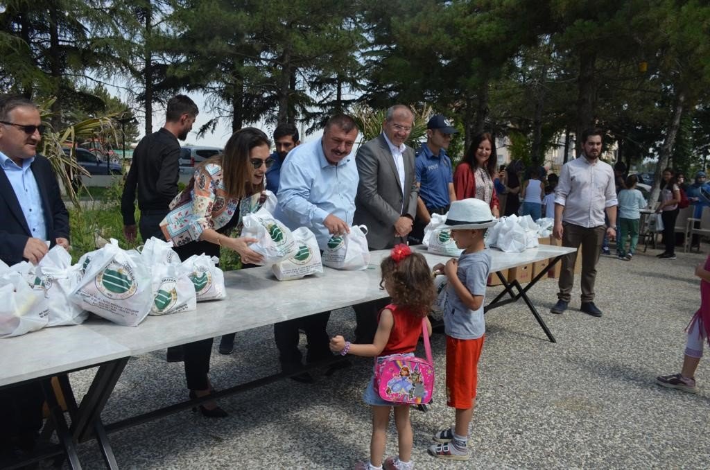 Beylikova Yaz Kur’an Kursları’na katılan öğrencilere ödül verildi