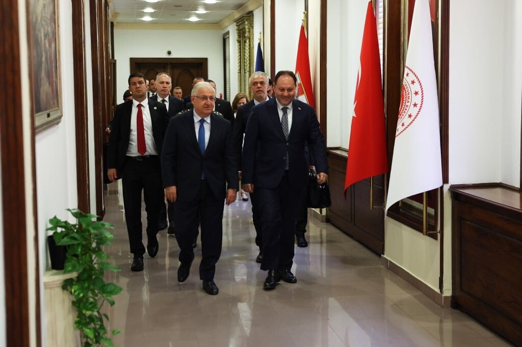 Bakan Güler, KKTC İçişleri Bakanı Öztürkler ile bir araya geldi