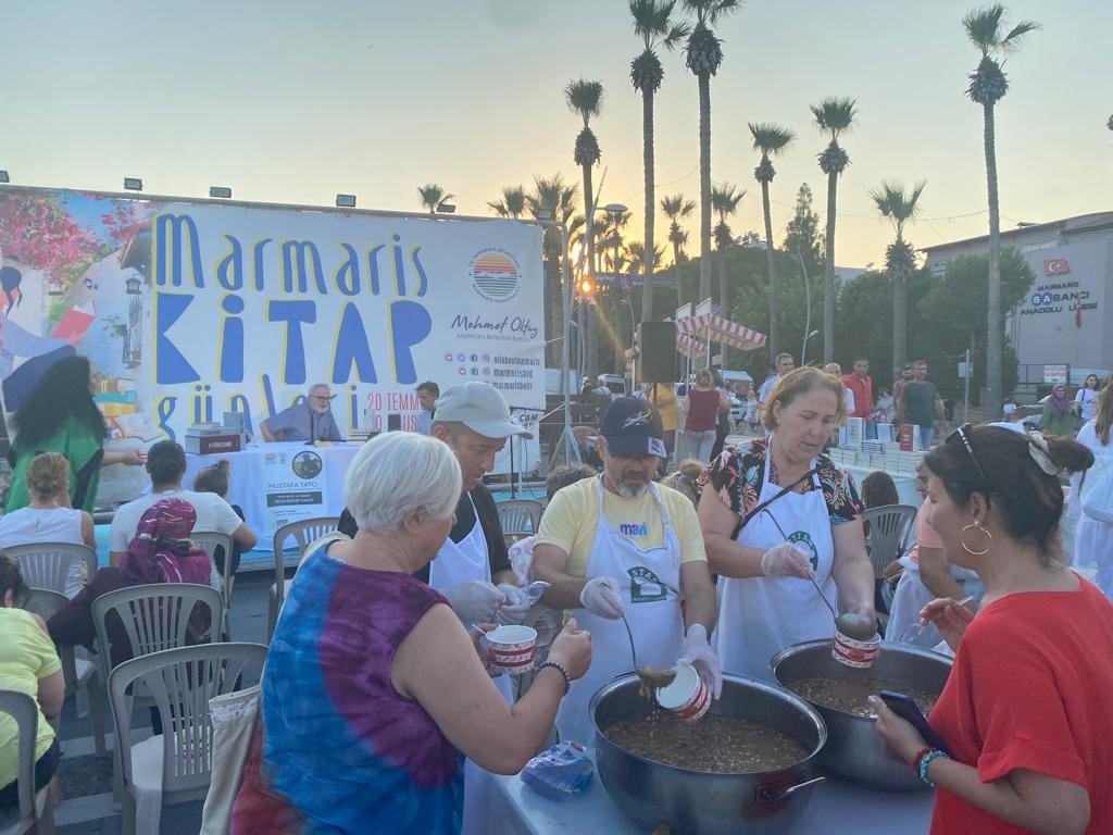 Marmaris’te Yunus Emre’nin “sevgi dili” konuşuldu