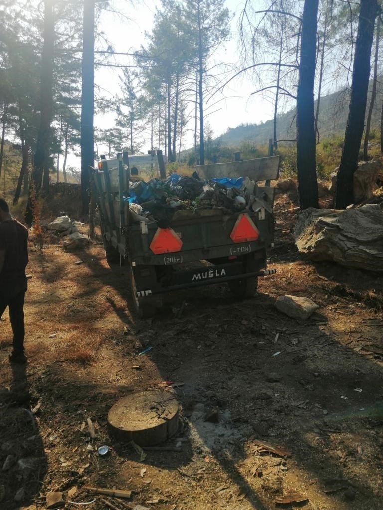 Ormana çöp atanlara ceza yağdı