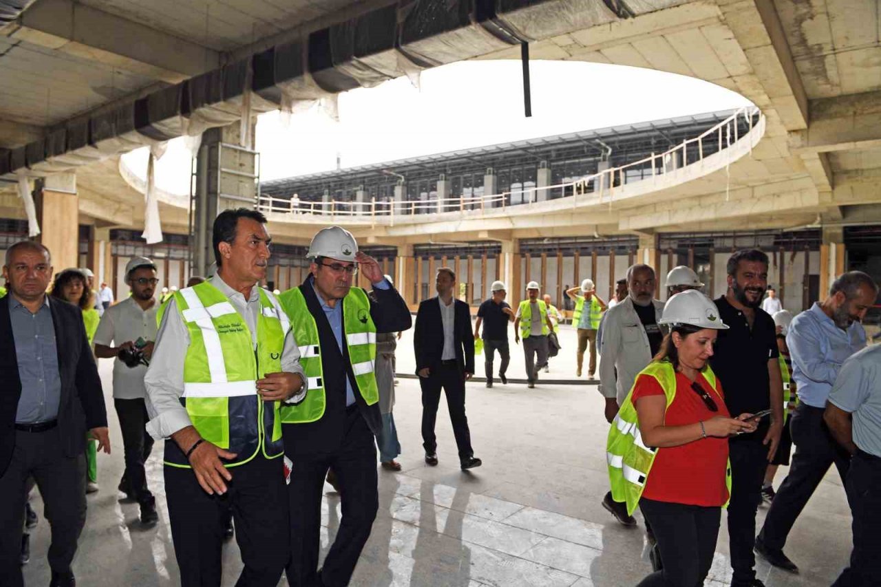 Osmangazi Meydanı şehrin yeni sosyal yaşam alanı olmaya aday