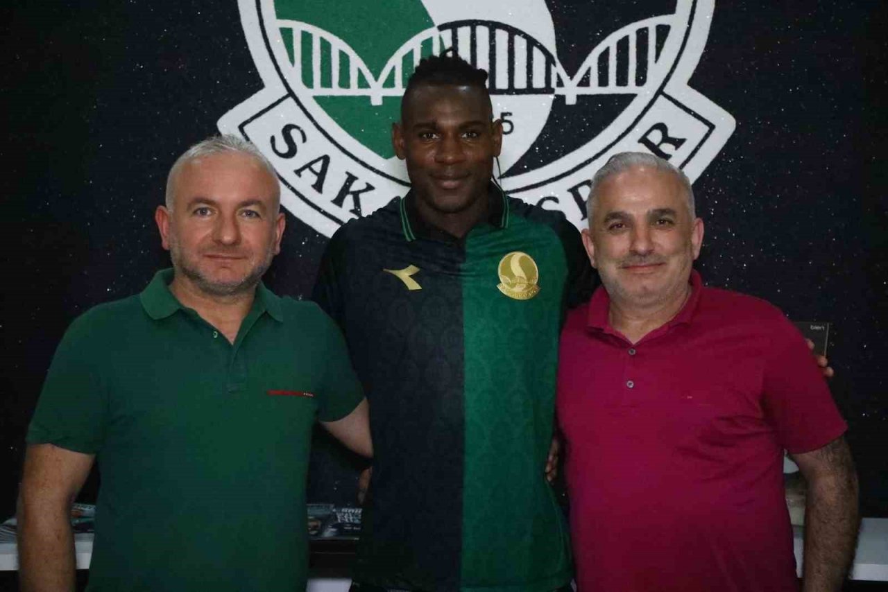 Sakaryaspor, Rashad Muhammed’i kadrosuna kattı