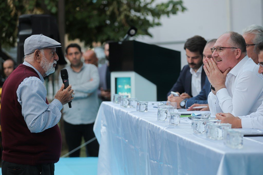 Mahalle Meclisi Mevlana’da toplandı