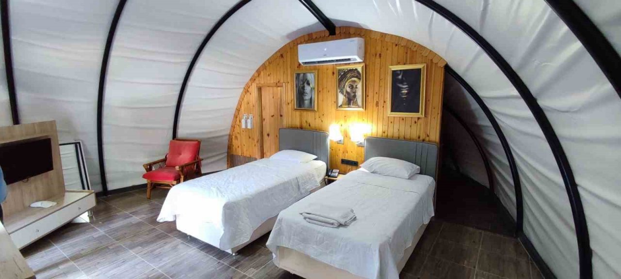 Munzur Vadisi’nde çadır otele yoğun ilgi