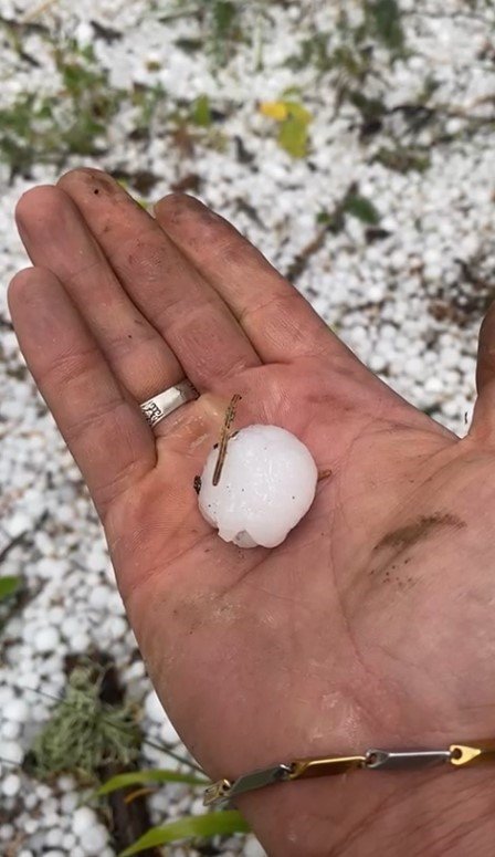 Kastamonu’da ceviz büyüklüğünde dolu yağdı
