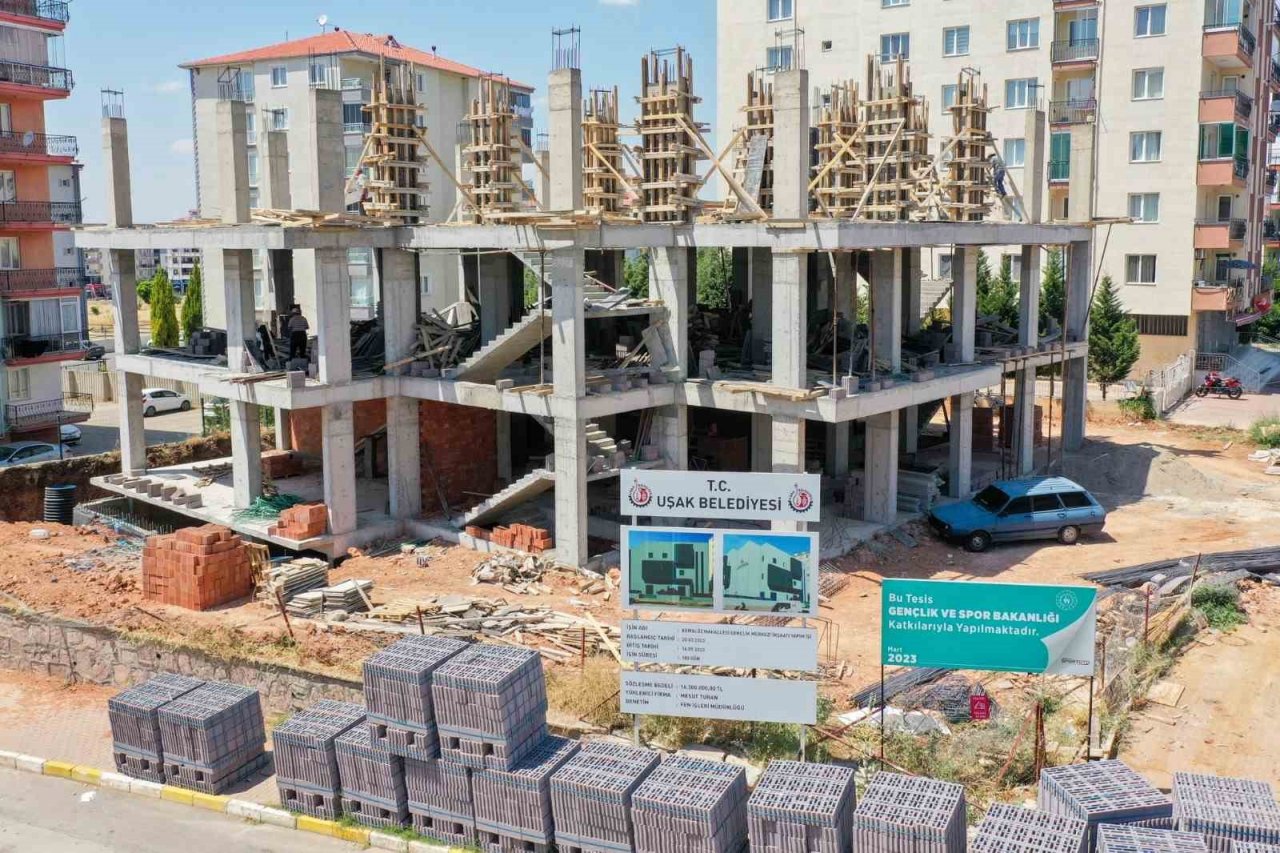 Uşak Belediyesi geleceğin temellerini atıyor