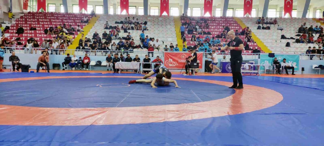 Yozgat SEM’e 42 sporcu alınacak