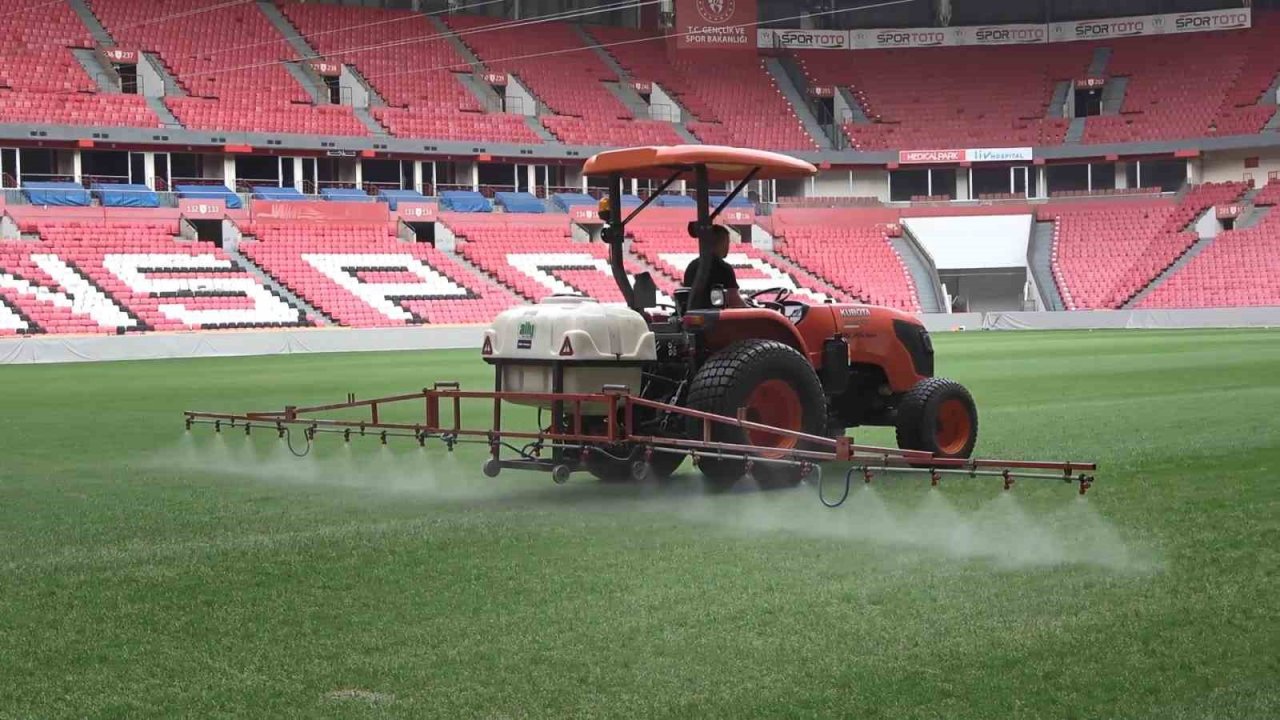 Samsun 19 Mayıs Stadyumu Fenerbahçe maçına hazırlanıyor