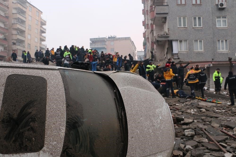 Diyarbakır’da 411 kişinin hayatını kaybettiği 6 yapıdan geriye dümdüz alan kaldı