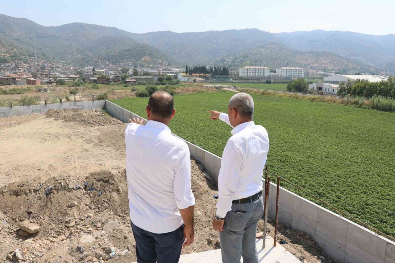 Hafize Teyze’nin vasiyeti ile Koçarlı yeni bir okul kazanıyor