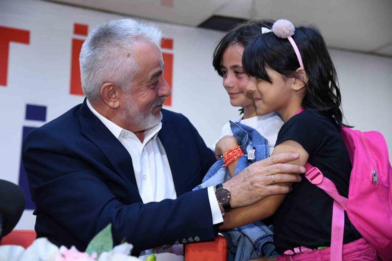 Isparta Belediyesi’nden Akkent Mahallesine kapalı pazar yeri