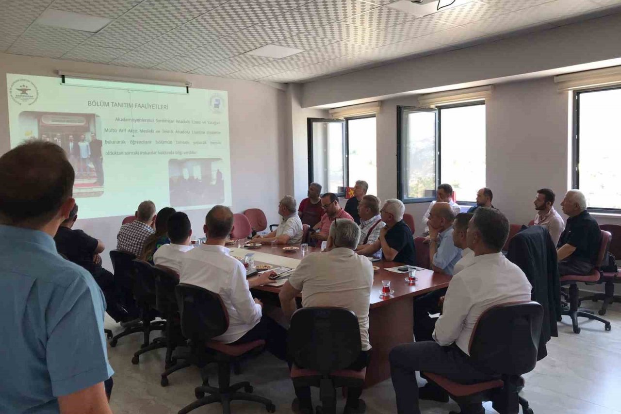 Denizli’de bıçakçılık atölyesi için ilk adımlar atıldı