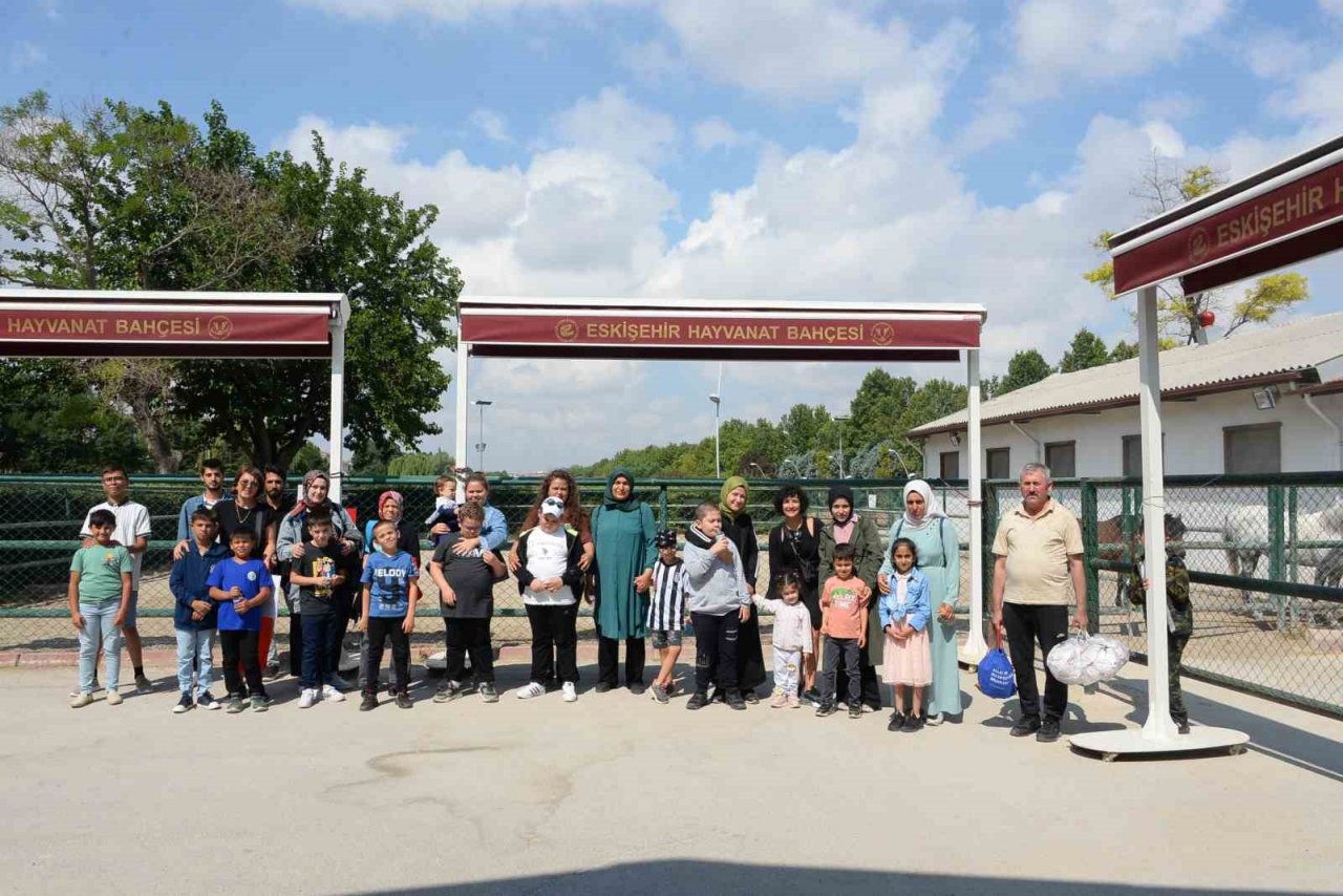 Bozüyük Belediyesi’nin ücretsiz Eskişehir gezisinde harika bir gün geçirdiler