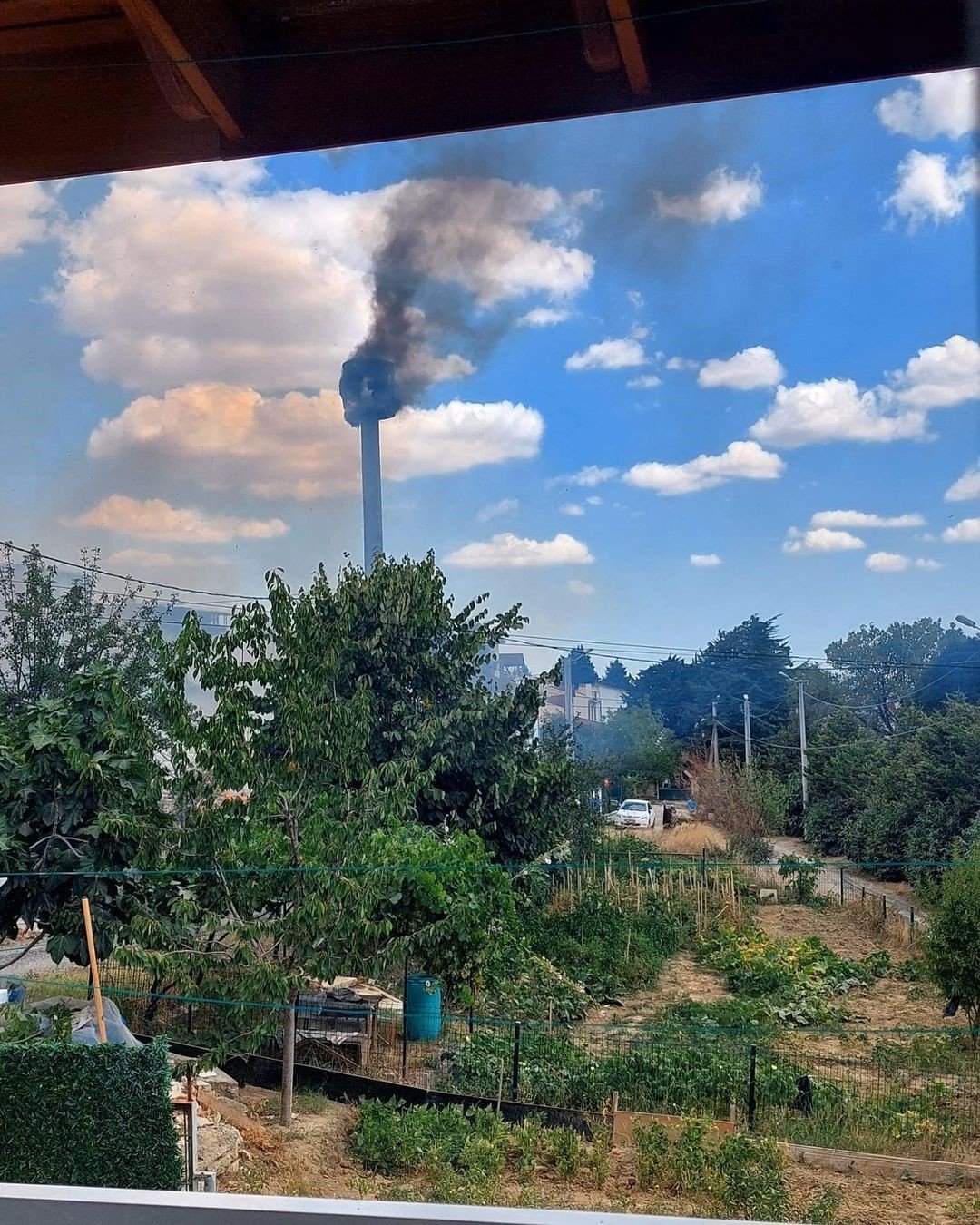 Tekirdağ’da baz istasyonu alev alev yandı