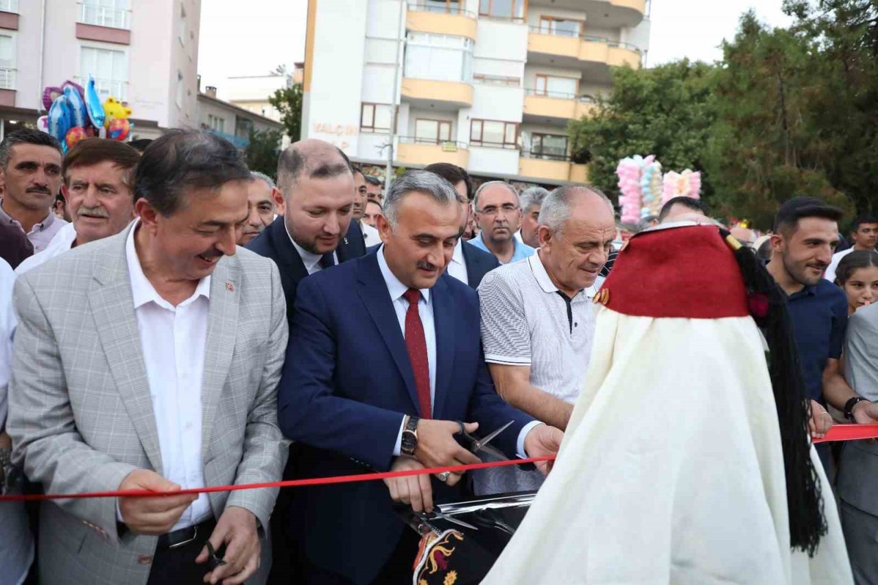 39. Uluslararası Aşık Seyrani Kültür ve Sanat Festivali’nde Coşkulu Başlangıç