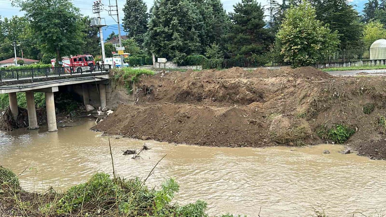 Kazı çalışmasında doğalgaz borusu zarar gördü