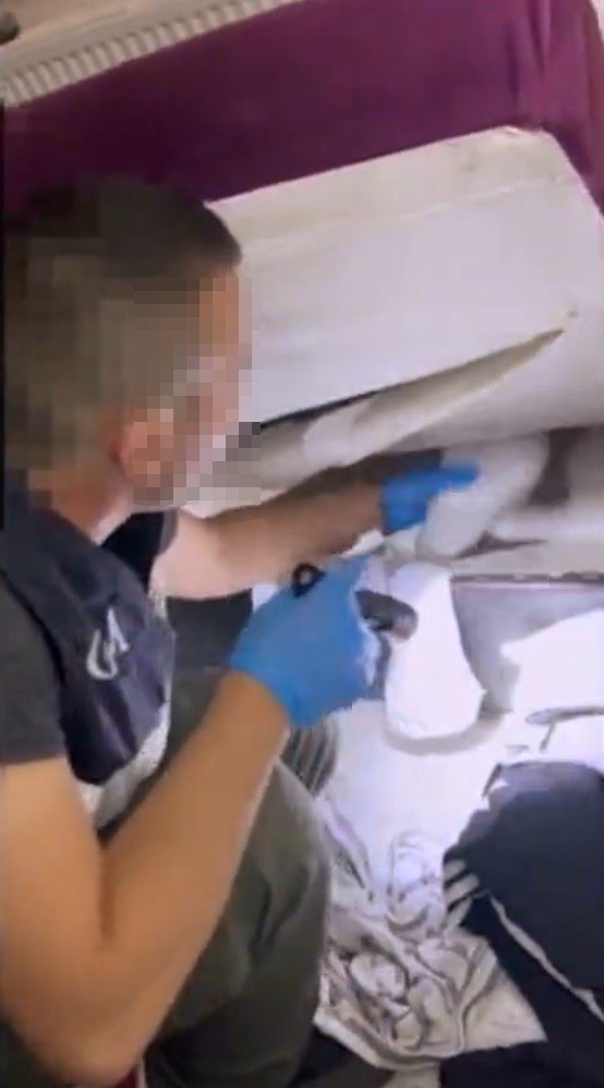 Silahları gizledikleri yer pes dedirtti