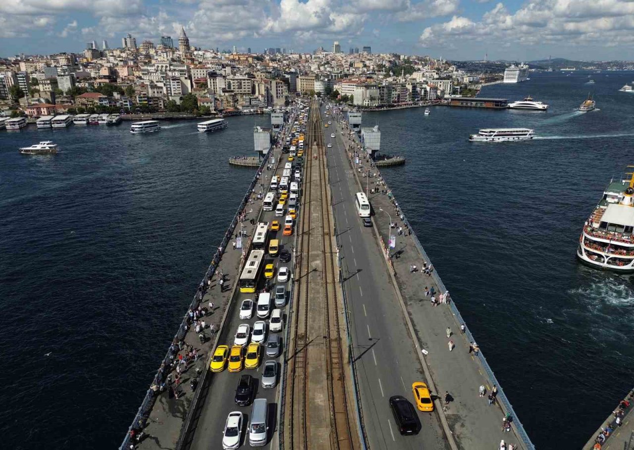 Galata köprüsü 40 gün trafiğe kapatılacak
